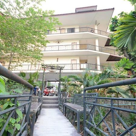 Collection O The Singha Chiangmai Hotel Chiang Mai Exterior foto